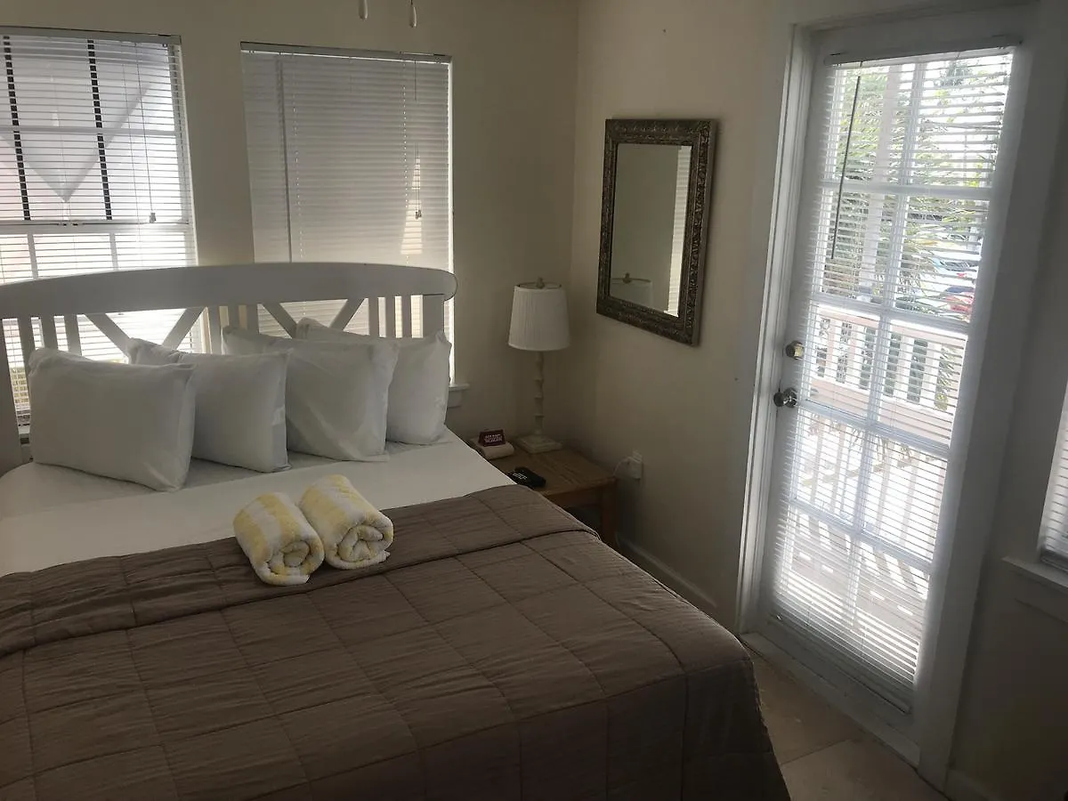 New Orleans House - Gay Male Adult Guesthouse Key West 2*,  États-Unis